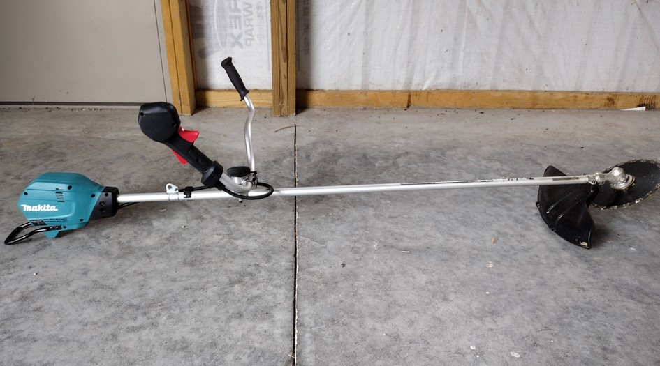 Cut Through Overgrowth With Ease Using Makita Powerful 80V Cordless Brush Cutters